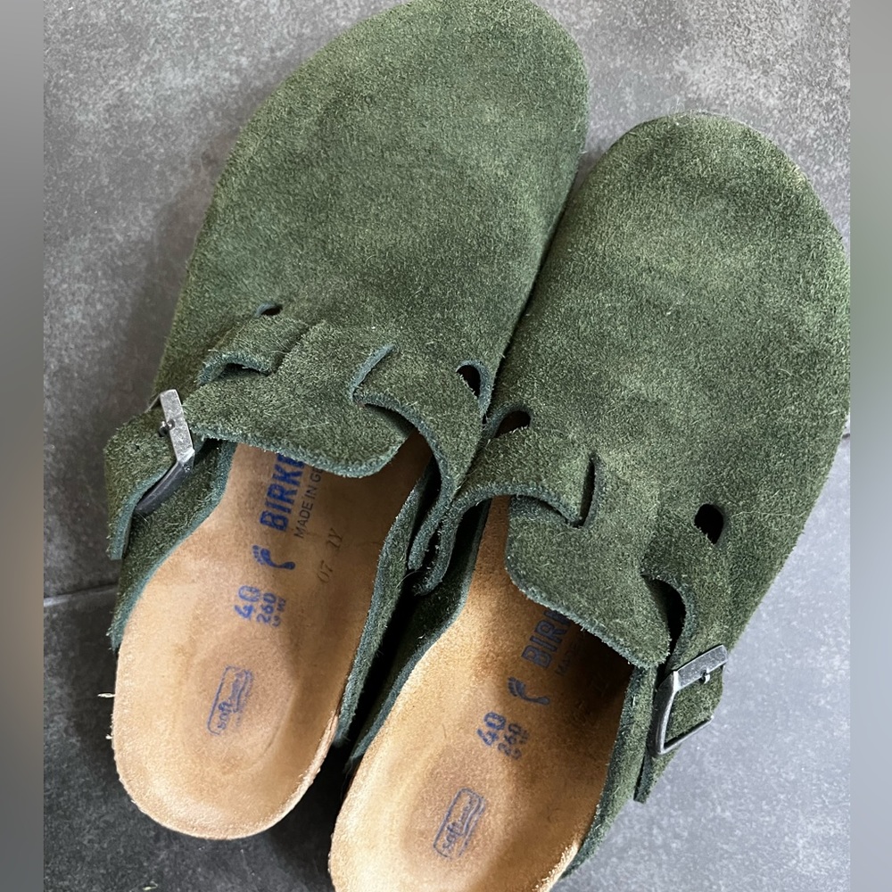 Boston clog